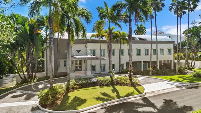 9 CASTAÑA STREET, Guaynabo, PR 00968