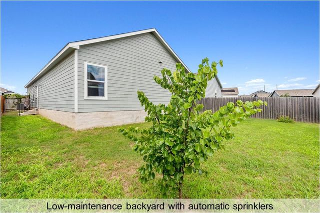 14200 Lyndora LN, Pflugerville, TX 78660