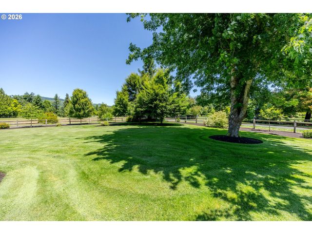 6718 JACOB Ln, Springfield, OR 97478