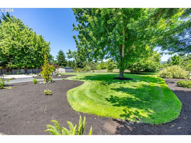 6718 JACOB Ln, Springfield, OR 97478
