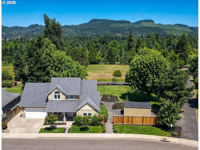 6718 JACOB Ln, Springfield, OR 97478