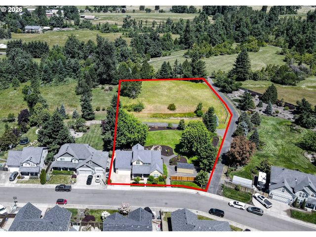 6718 JACOB Ln, Springfield, OR 97478