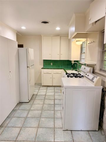 7018 Alder Drive 1, Houston, TX 77081