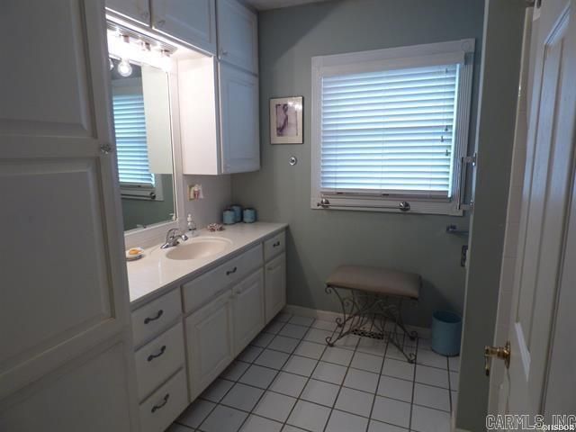 114 Phillips Street, Hot Springs, AR 71913