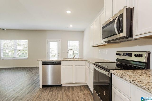 5505 CATHWICK TRACE, Mccalla, AL 35111