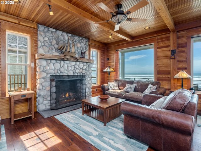 6937 Nw LOGAN Rd, Lincoln City, OR 97367