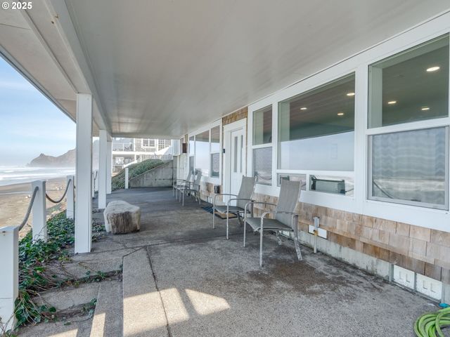 6937 Nw LOGAN Rd, Lincoln City, OR 97367