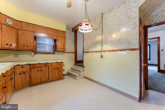 1242 FERRY ST, Easton, PA 18042