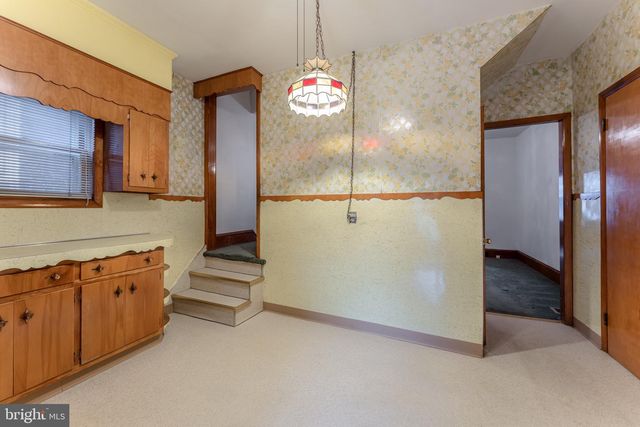 1242 FERRY ST, Easton, PA 18042