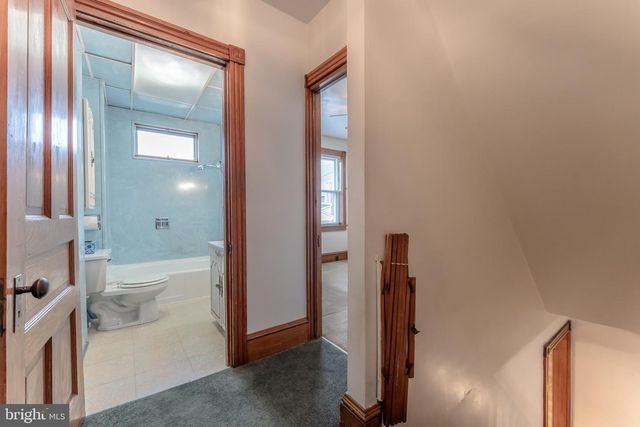 1242 FERRY ST, Easton, PA 18042