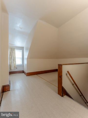 1242 FERRY ST, Easton, PA 18042