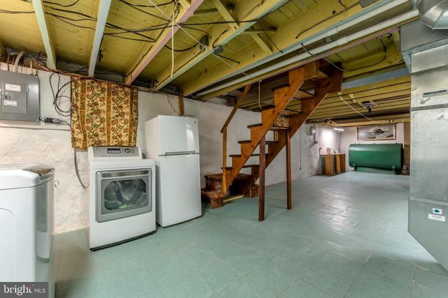 1242 FERRY ST, Easton, PA 18042