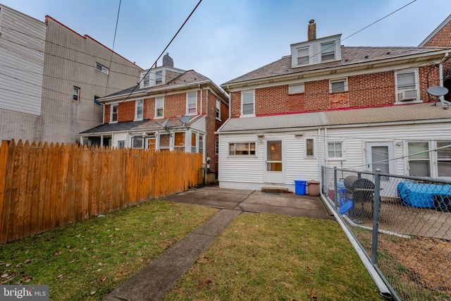 1242 FERRY ST, Easton, PA 18042