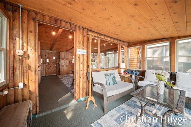 8818 E 128th Street, Sand Lake, MI 49343