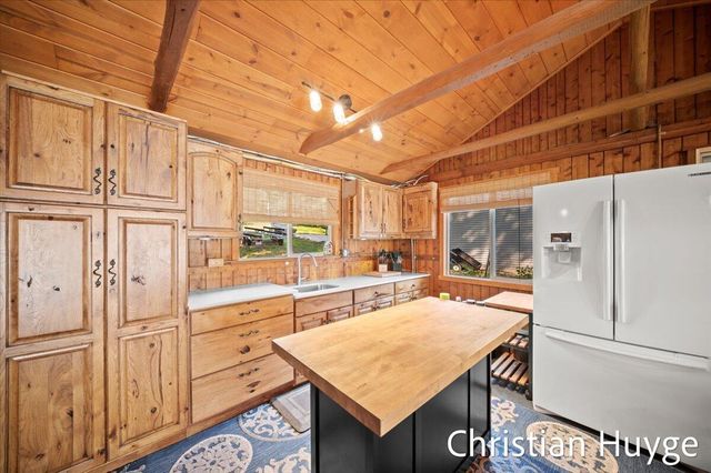 8818 E 128th Street, Sand Lake, MI 49343