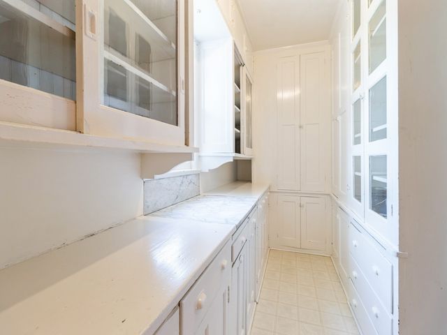 1070 37th Street, Des Moines, IA 50311