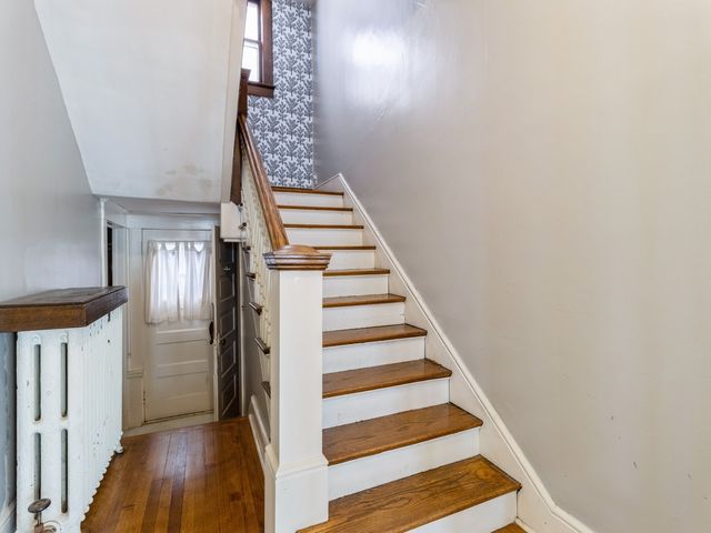1070 37th Street, Des Moines, IA 50311