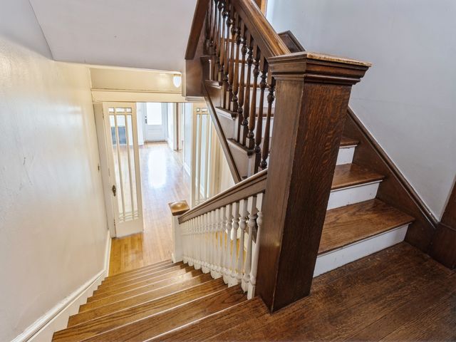 1070 37th Street, Des Moines, IA 50311