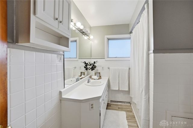 419 Candace Drive, Springfield, OH 45504