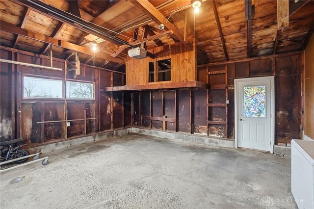 419 Candace Drive, Springfield, OH 45504