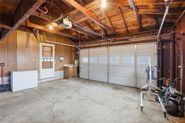 419 Candace Drive, Springfield, OH 45504