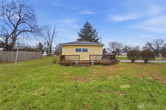 419 Candace Drive, Springfield, OH 45504