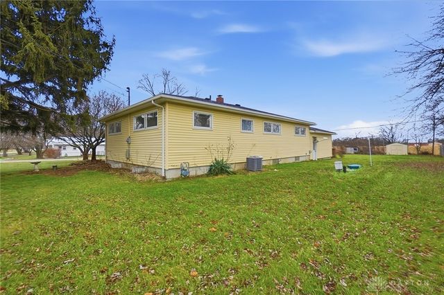 419 Candace Drive, Springfield, OH 45504