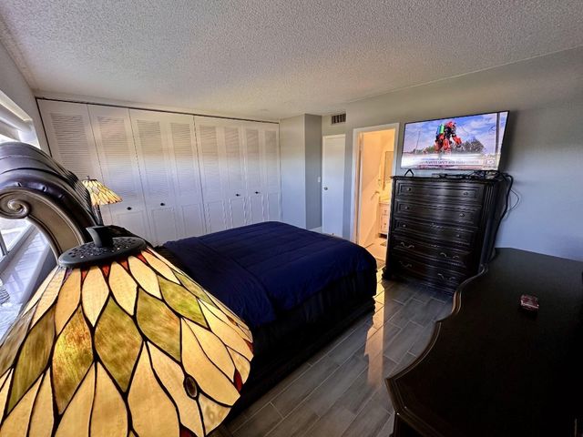 3506 NW 49th Avenue 612, Lauderdale Lakes, FL 33319