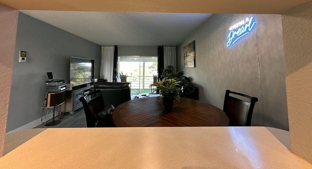 3506 NW 49th Avenue 612, Lauderdale Lakes, FL 33319