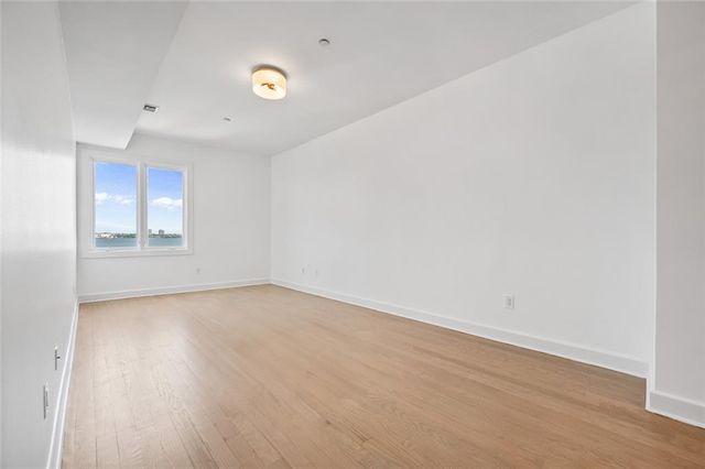 90 Bay Street Landing 6L, Staten Island, NY 10301