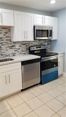 3100 N COURSE Lane 210, Pompano Beach, FL 33069