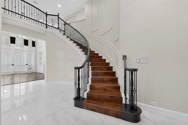 2601 Fairfield Drive, Richardson, TX 75082