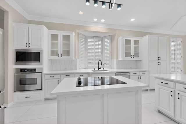 2601 Fairfield Drive, Richardson, TX 75082