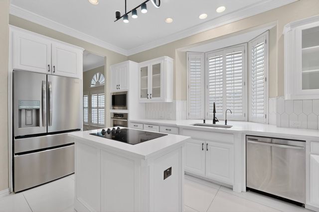 2601 Fairfield Drive, Richardson, TX 75082