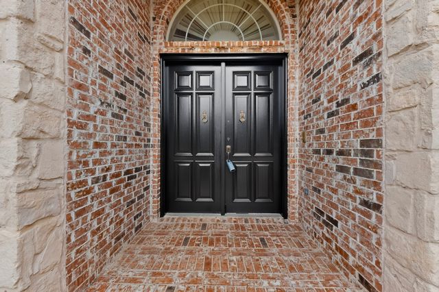 2601 Fairfield Drive, Richardson, TX 75082