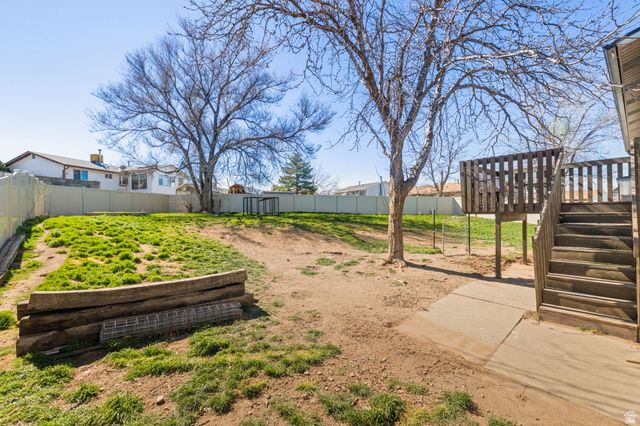 5080 S LEWIS CLARK CIR, Kearns, UT 84118