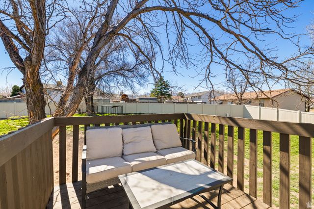 5080 S LEWIS CLARK CIR, Kearns, UT 84118