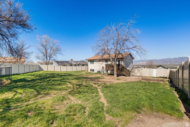 5080 S LEWIS CLARK CIR, Kearns, UT 84118