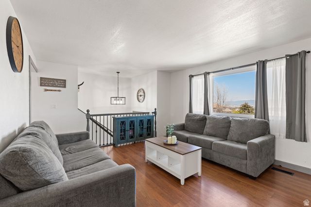 5080 S LEWIS CLARK CIR, Kearns, UT 84118