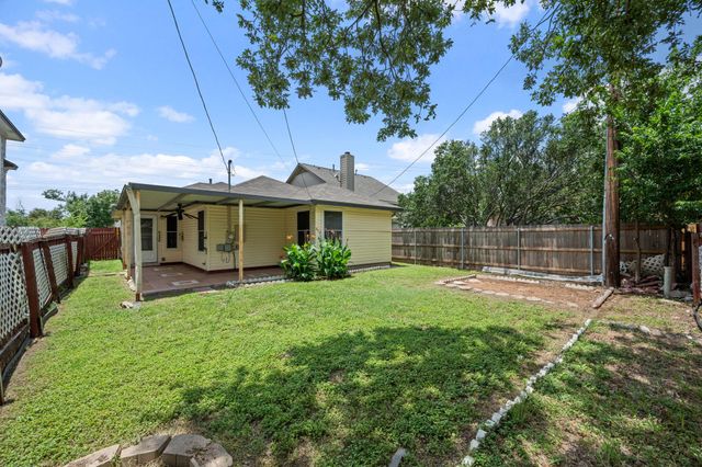 1625 Sylvia CT, Round Rock, TX 78681
