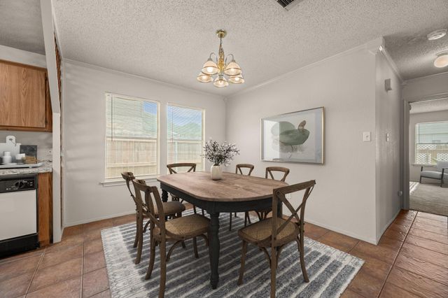 1625 Sylvia CT, Round Rock, TX 78681