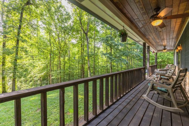 7872 Oscar Green Rd, Primm Springs, TN 38476