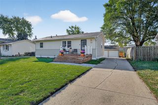 105 3rd Street NE, Bondurant, IA 50035