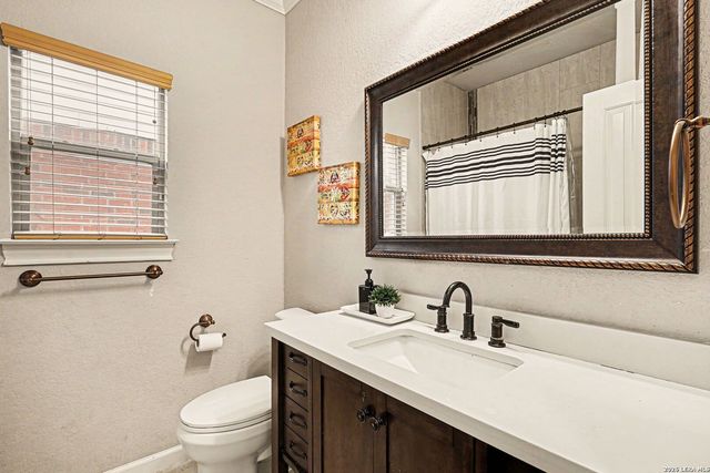 8519 LAHEMAA FLS, San Antonio, TX 78251