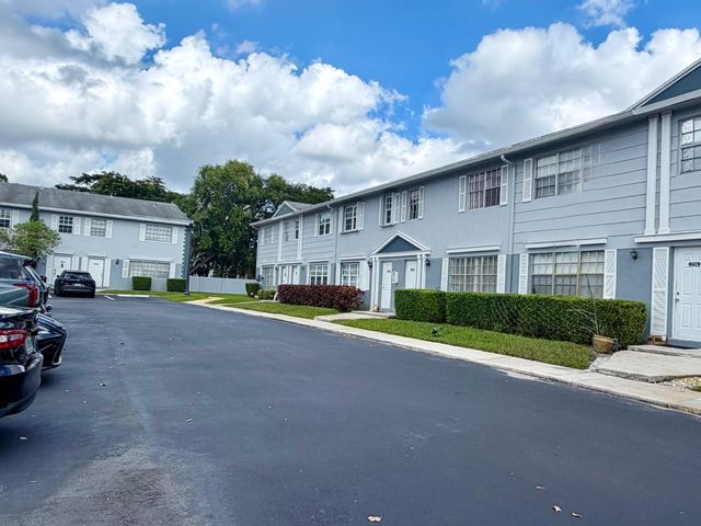 1788 SW 81st Way, Fort Lauderdale, FL 33324