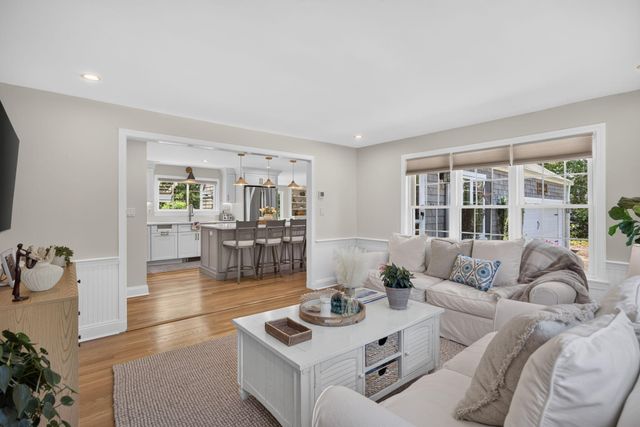 160 Quail Cover Lane, Eastham, MA 02642