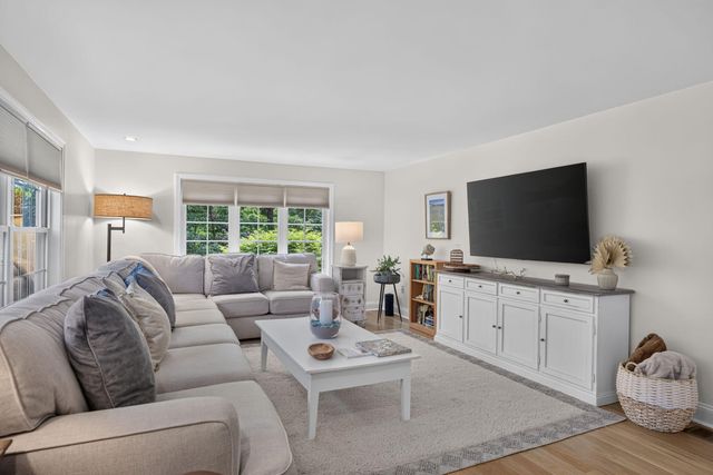 160 Quail Cover Lane, Eastham, MA 02642