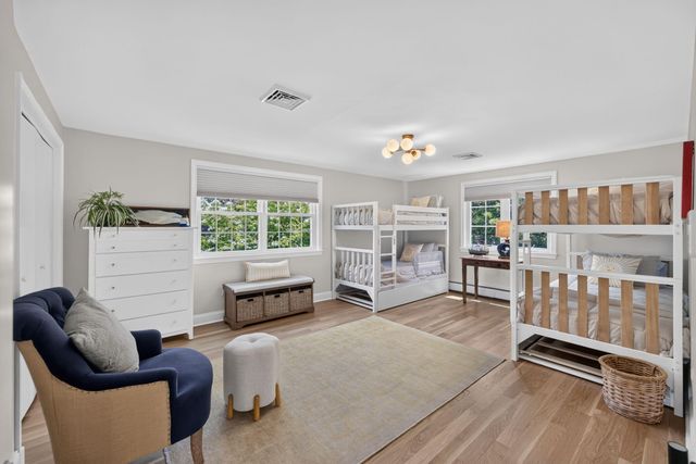 160 Quail Cover Lane, Eastham, MA 02642