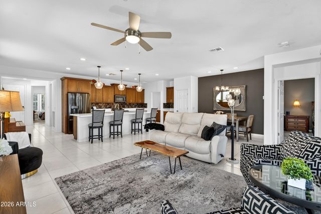 292 E LAS PUERTAS Lane, Queen Creek, AZ 85140