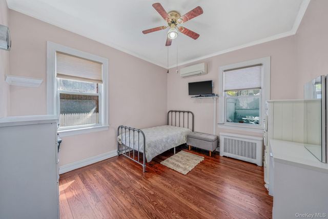 51-78 72nd Place, Maspeth, NY 11377
